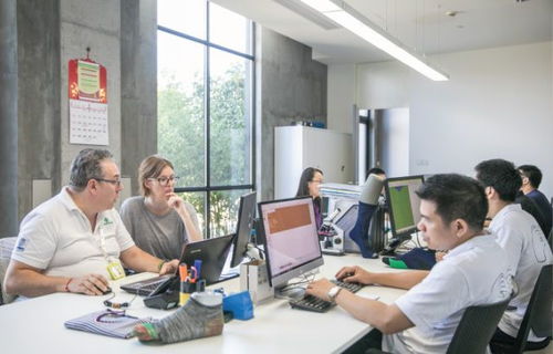 走进圣东尼工厂 改变世界的无缝针织科技原来是这样炼成的